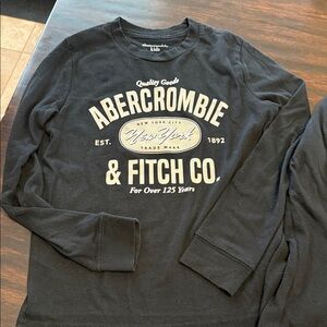 Abercrombie & Fitch Black Long Sleeve Shirt